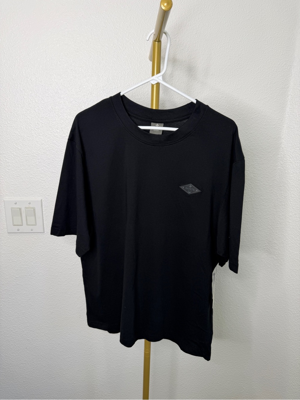 Saints Studio Black Short-Sleeve Crewneck Tee